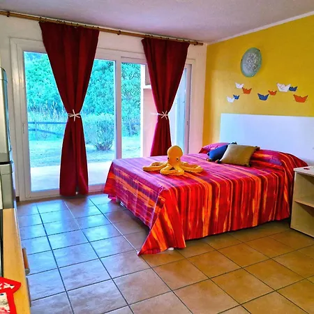 2 Ou 3 People, 150 M Beach, Near * Ghisonaccia