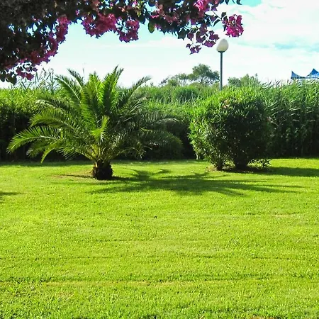 2 Ou 3 People, 150 M Beach, Near * Ghisonaccia