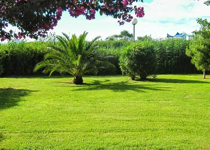 2 Ou 3 People, 150 M Beach, Near * Ghisonaccia