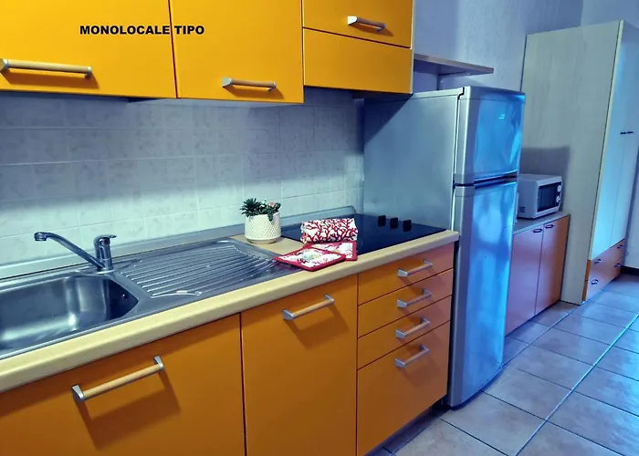 2 Ou 3 People, 150 M Beach, Near Ghisonaccia